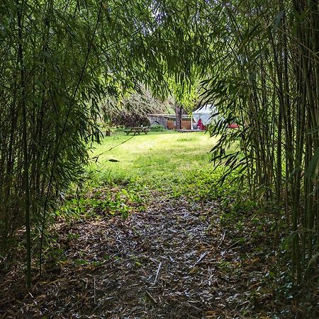 Graines De Nature - Ecolodges Insolites Saint-Eutrope-de-Born Esterno foto