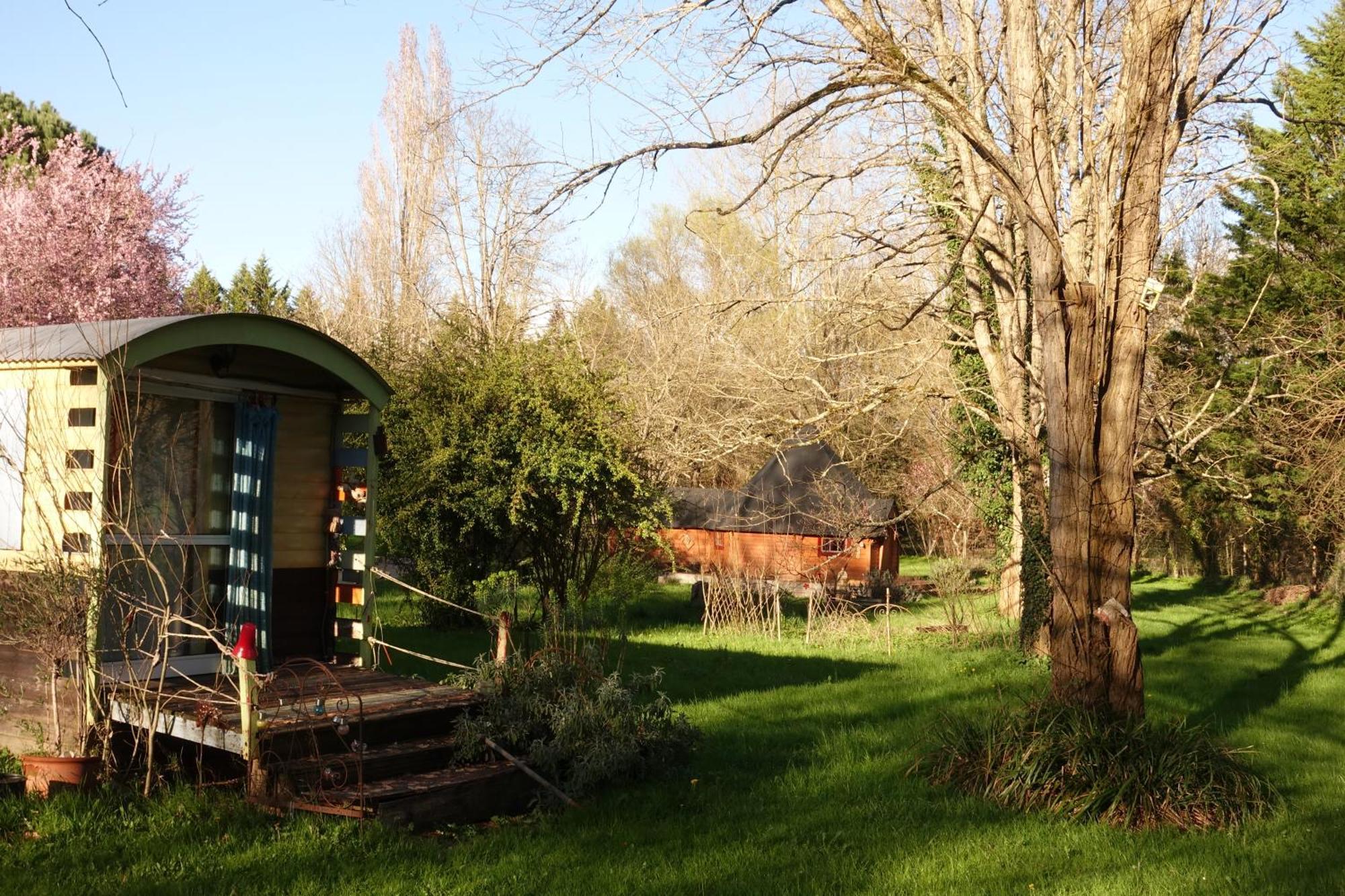 Graines De Nature - Ecolodges Insolites Saint-Eutrope-de-Born Esterno foto